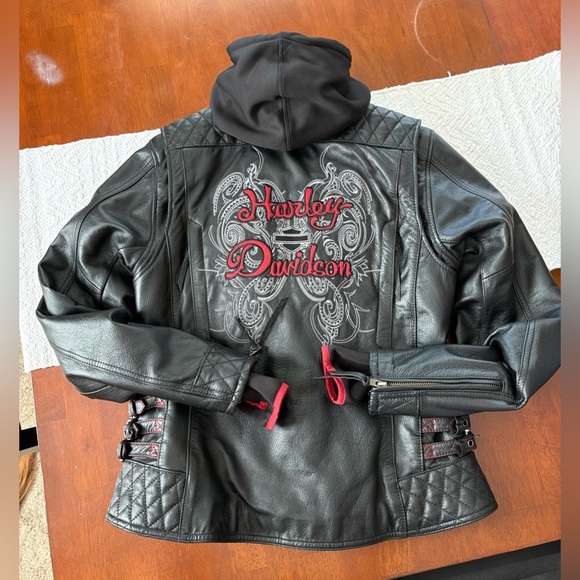 Harley-Davidsonยฎ Women's Soltice Wings 3-IN-1 Leather Jacket, Black size Medium - Picture 3 of 16